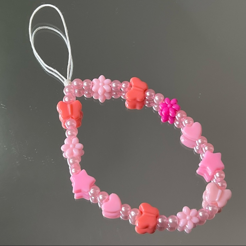 ✨Pink Phone Charm✨